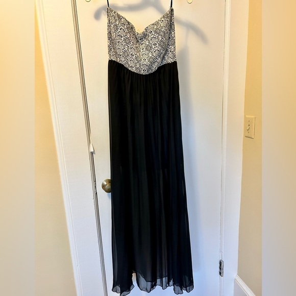 Cantata Maxi Dress Strapless Black Pleated Chiffon Skirt Tapestry Top Medium - Picture 14 of 15